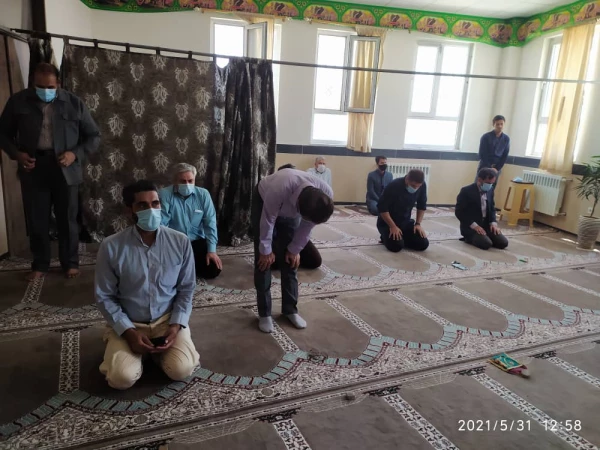 تقدیر از کارشناس مسئول امو دانشجویی پردیس امام محمد باقر (ع)  2