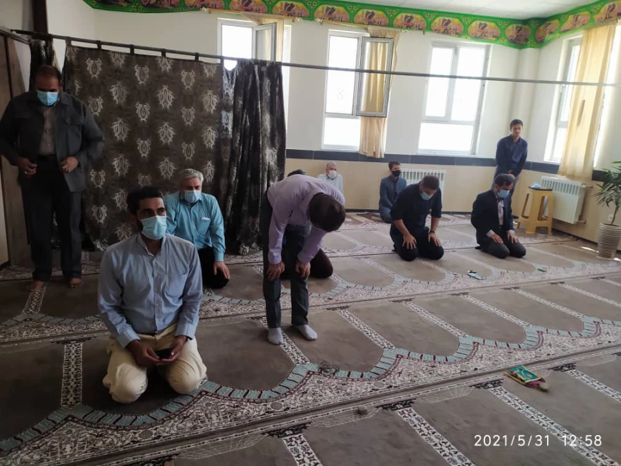 تقدیر از کارشناس مسئول امو دانشجویی پردیس امام محمد باقر (ع)  2