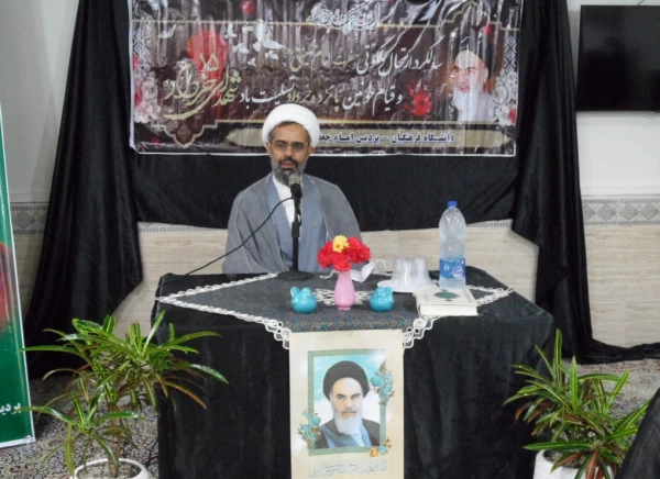 بازدید امام جمعه  استان خراسان شمالی از سراهای دانشجویی(خوابگاه های) پردیس خواهران دانشگاه فرهنگیان استان 2