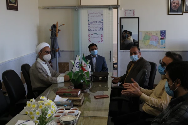 جلسه قرارداد برای زیبا سازی محوطه گلزار شهدای دانشگاه فرهنگیان استان  2