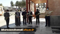 مسئولین دانشگاه فرهنگیان وسپاه استان به دیدار شهدا وگلباران مزار شهدا استان در هفته دفاع مقدس اعزام شدند  4