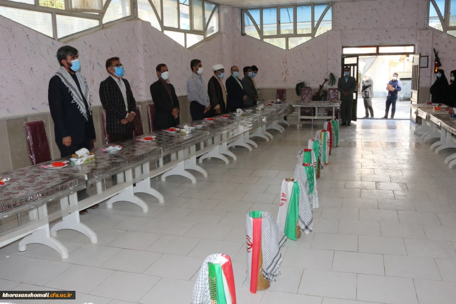 به مناسبت فرا رسیدن اربعین حسینی وهفته دفاع مقدس  و مراسم بازگشایی دانشگاه 10