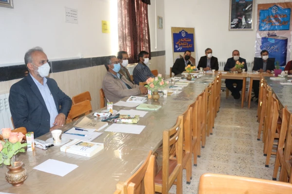 روز کتاب و کتابخوانی گرامی باد(نشست تخصصی هفته کتاب و کتابخوانی در پردیس برادران )  2