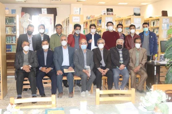 روز کتاب و کتابخوانی گرامی باد(نشست تخصصی هفته کتاب و کتابخوانی در پردیس برادران )  2