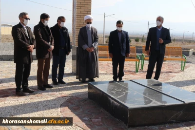 هفته بسیج و تجدید میثاق با شهدای گمنام دانشگاه فرهنگیان با حضور فرمانده بسیج اساتید 