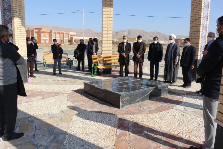 هفته بسیج و تجدید میثاق با شهدای گمنام دانشگاه فرهنگیان با حضور فرمانده بسیج اساتید  3