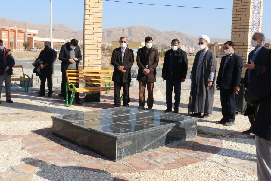 هفته بسیج و تجدید میثاق با شهدای گمنام دانشگاه فرهنگیان با حضور فرمانده بسیج اساتید  6