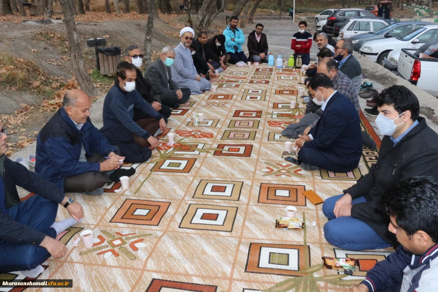 به مناسبت هفته بسیج درتاریخ 1400/9/2 راهپیمایی  و نشست کارکنان دانشگاه فرهنگیان استان خراسان شمالی  2