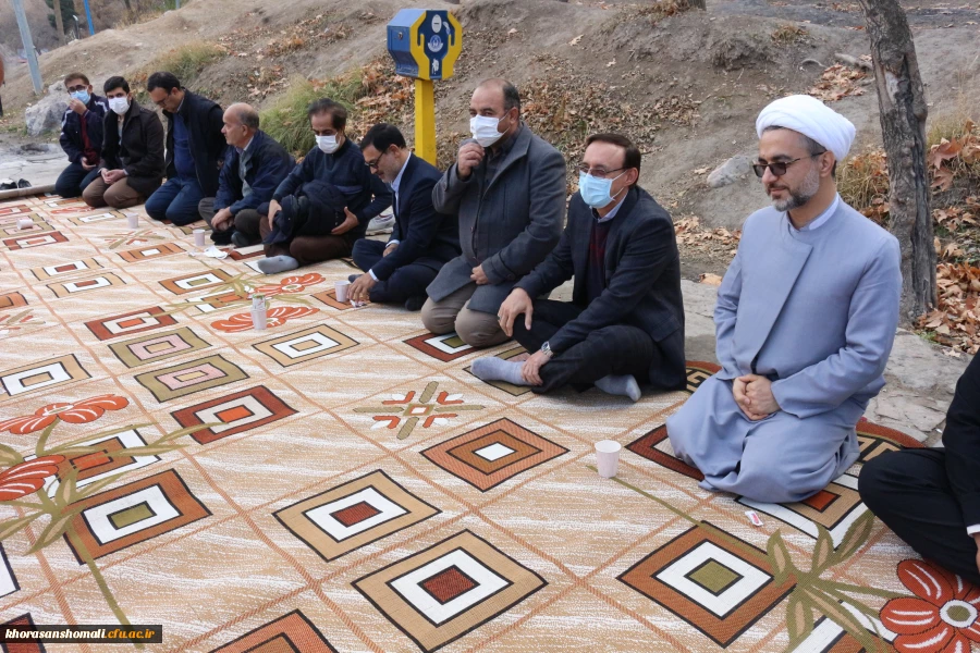 به مناسبت هفته بسیج درتاریخ 1400/9/2 راهپیمایی  و نشست کارکنان دانشگاه فرهنگیان استان خراسان شمالی  2