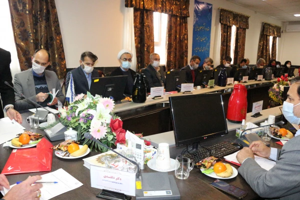 با حضور استاندار خراسان شمالی برگزار شد:
دومین جلسه هیات امنای دانشگاه فرهنگیان استان 2