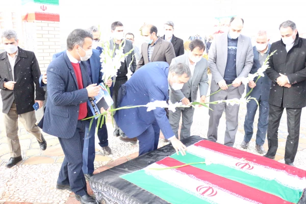 بازدید استاندار خراسان شمالی و جناب آقای دکتر دلقندی از دانشگاه فرهنگیان استان خراسان شمالی  4