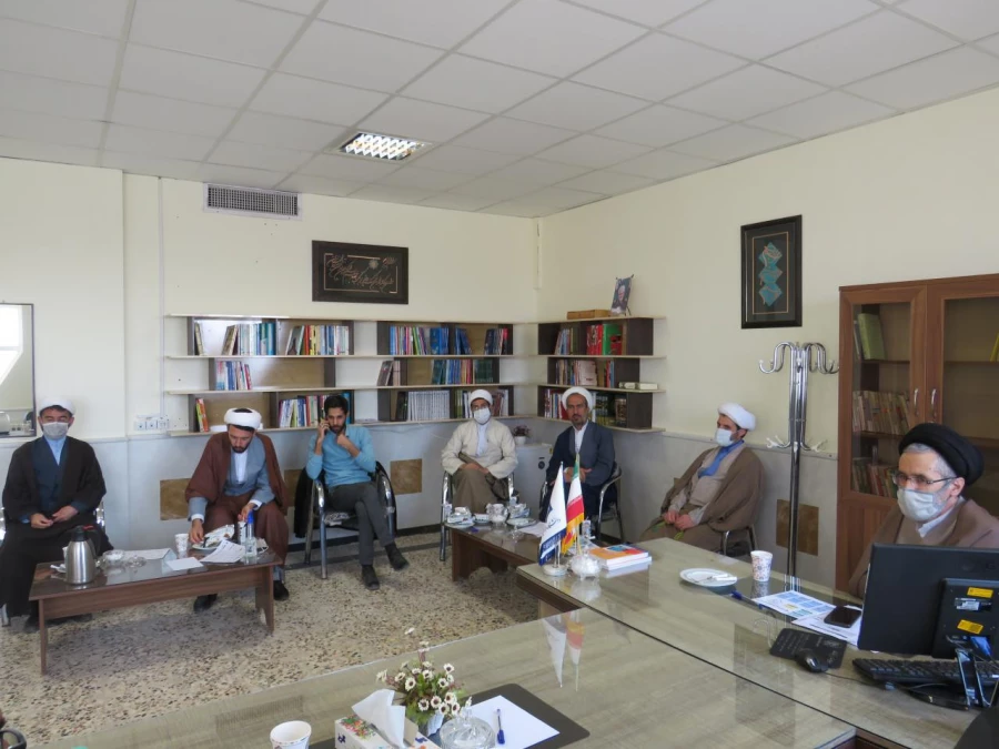 نشست شورای استانی دفاتر نهاد نمایندگی مقام معظم رهبری در دانشگاه های استان خراسان شمالی 7