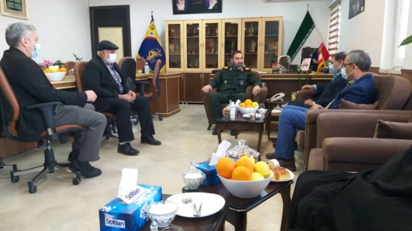 دیدار جمعی از کارکنان دانشگاه فرهنگیان بافرمانده سپاه استان جهت عرض تبریک روزپاسدار 2