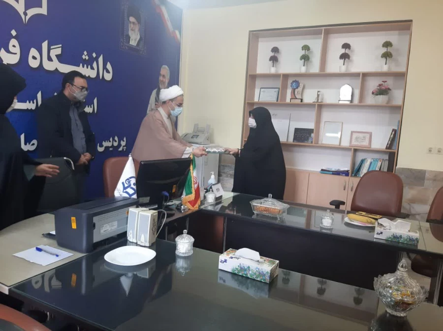 بزرگداشت روز شهدا پردیس امام جعفر صادق (ع) از فرزند شهید یوسف علی رحیمی 2