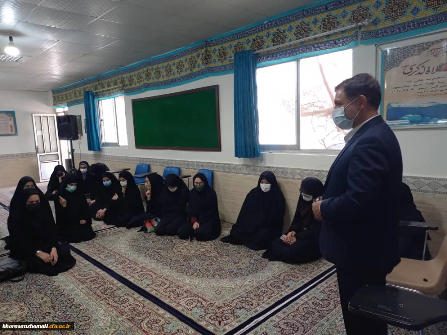 جلسه شورای اداری آخر سال 1400 با همکاران پردیس های استان  2