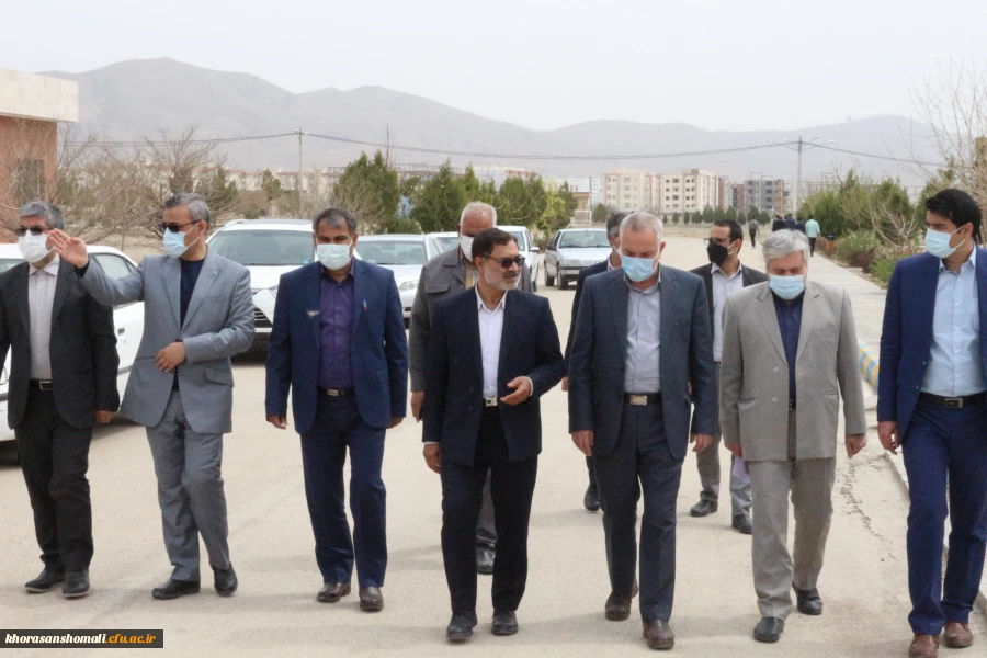 بازدید میدانی فرماندار بجنورد از روند برگزاری کلاسهای حضوری دانشگاه و مشکلات وموانع  2