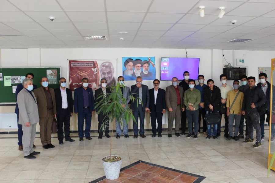 بازدید میدانی فرماندار بجنورد از روند برگزاری کلاسهای حضوری دانشگاه و مشکلات وموانع  7