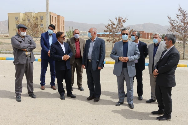 بازدید میدانی فرماندار بجنورد از روند برگزاری کلاسهای حضوری دانشگاه و مشکلات وموانع  11