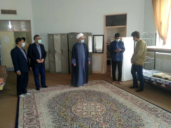 بازدید و بررسی اوضاع سرای دانشجویی پردیس برادران توسط مدیریت محترم پردیس های استان، مسـٔول نمایندگی نهاد رهبری در دانشگاه و مسـٔولین استانی و پردیس 2