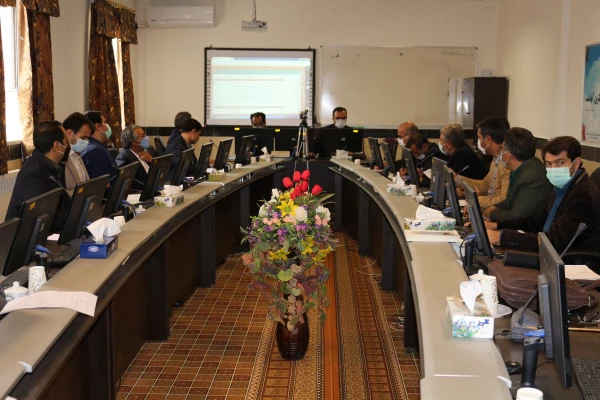 کلاس آموزش نرم افزار اتوماسیون اداری  برای کارکنان پردیس امام محمد باقر (ع)  2