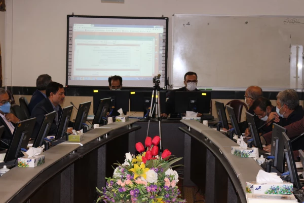 کلاس آموزش نرم افزار اتوماسیون اداری  برای کارکنان پردیس امام محمد باقر (ع)  2