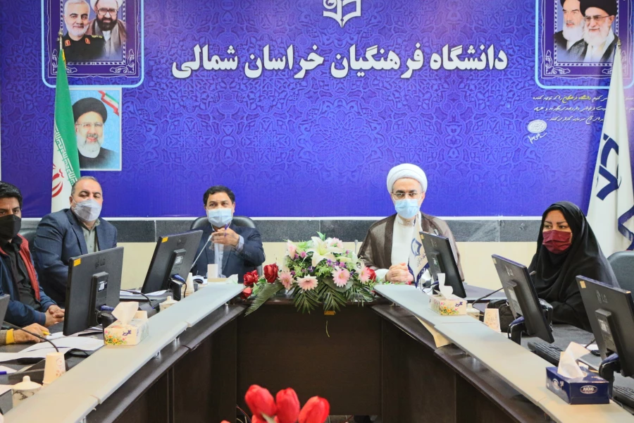 نشست فرهنگی کانون های دانشجویی با ریاست دانشگاه فرهنگیان استان  6