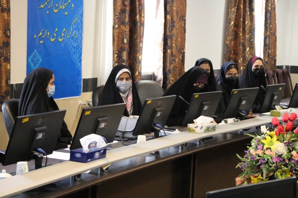 نشست فرهنگی کانون های دانشجویی با ریاست دانشگاه فرهنگیان استان  7