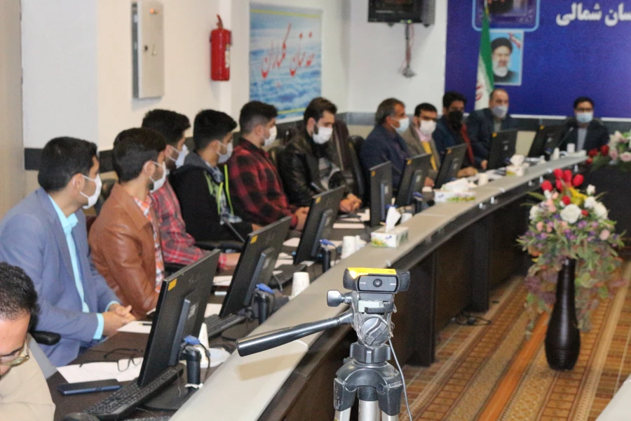 نشست فرهنگی کانون های دانشجویی با ریاست دانشگاه فرهنگیان استان  9