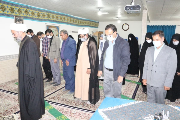 نشست صمیمانه حجت الاسلام نوری امام جمعه شهرستان با دانشجو معلمان و همکاران پردیس امام جعفر صادق (ع) 2