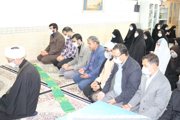 نشست صمیمانه حجت الاسلام نوری امام جمعه شهرستان با دانشجو معلمان و همکاران پردیس امام جعفر صادق (ع) 2