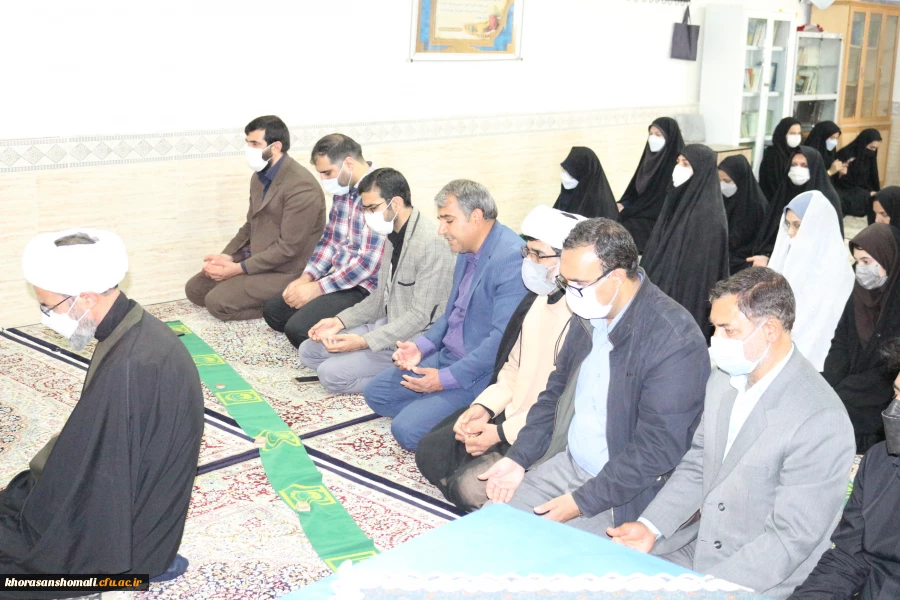 نشست صمیمانه حجت الاسلام نوری امام جمعه شهرستان با دانشجو معلمان و همکاران پردیس امام جعفر صادق (ع) 2