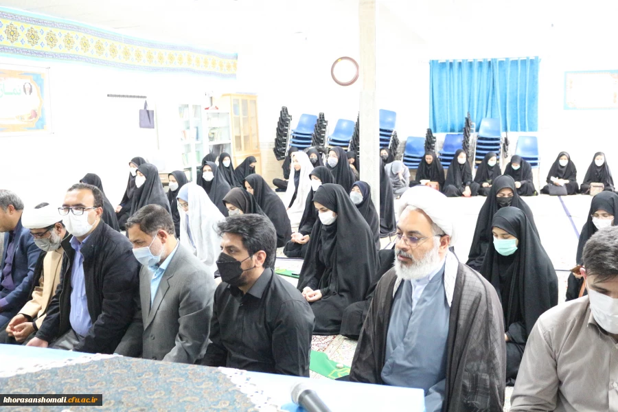 نشست صمیمانه حجت الاسلام نوری امام جمعه شهرستان با دانشجو معلمان و همکاران پردیس امام جعفر صادق (ع) 2