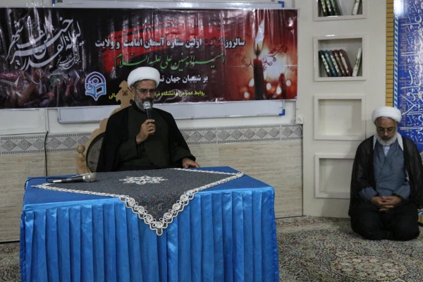 نشست صمیمانه حجت الاسلام نوری امام جمعه شهرستان با دانشجو معلمان و همکاران پردیس امام جعفر صادق (ع) 2