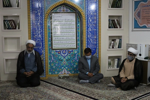 نشست صمیمانه حجت الاسلام نوری امام جمعه شهرستان با دانشجو معلمان و همکاران پردیس امام جعفر صادق (ع) 2