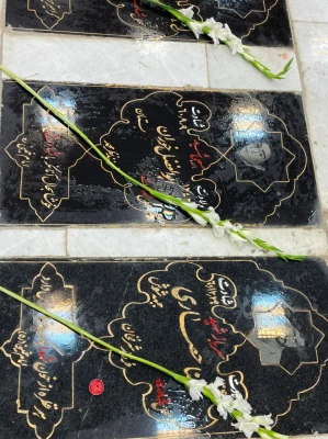 طرح ضیافت شهدا در گلزار شهدای معصوم زاده بجنورد  با حضور دانشجویان پردیس امام جعفر صادق (ع) برگزار شد . 2