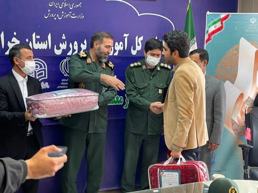 همایش تجلیل از جهادگران فعال  دانشجو معلم دانشگاه فرهنگیان استان خراسان شمالی 14