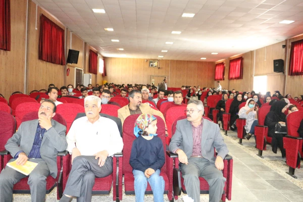 روز پاسداشت زبان فارسی و برزگداشت حکیم ابوالقاسم فردوسی در پردیس امام محمد باقر (ع) 2