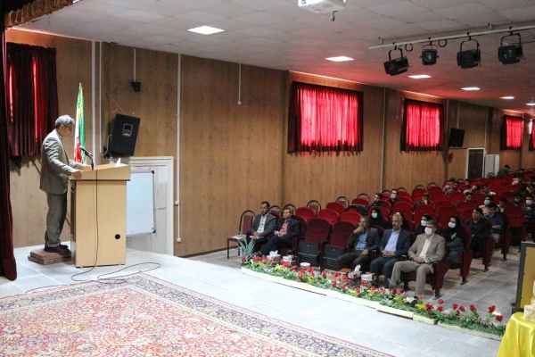 برگزاری گرامیداشت سالروز آزادسازی خرمشهر در پردیس امام محمد باقر (ع)  2