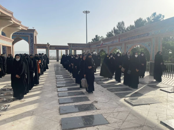 برگزاری گرامیداشت سالروز آزادسازی خرمشهر و دوره بصیرتی دختران حاج قاسم و جهاد تبیین؛ جنگ نرم . توسط پردیس امام جعفر صادق (ع)  2