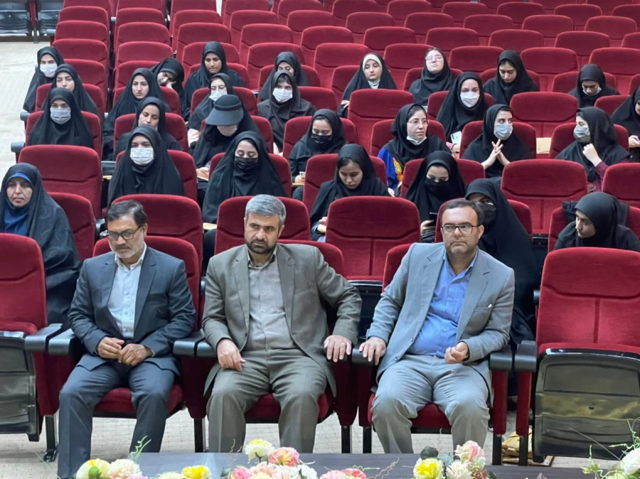 برگزاری گرامیداشت سالروز آزادسازی خرمشهر و دوره بصیرتی دختران حاج قاسم و جهاد تبیین؛ جنگ نرم . توسط پردیس امام جعفر صادق (ع)  2