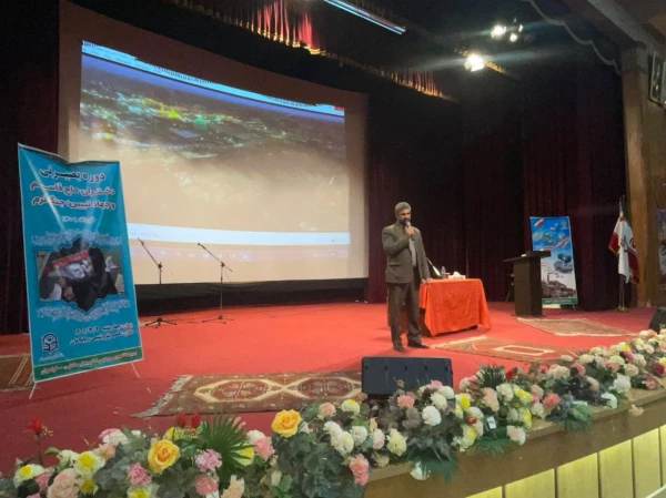 برگزاری گرامیداشت سالروز آزادسازی خرمشهر و دوره بصیرتی دختران حاج قاسم و جهاد تبیین؛ جنگ نرم . توسط پردیس امام جعفر صادق (ع)  2