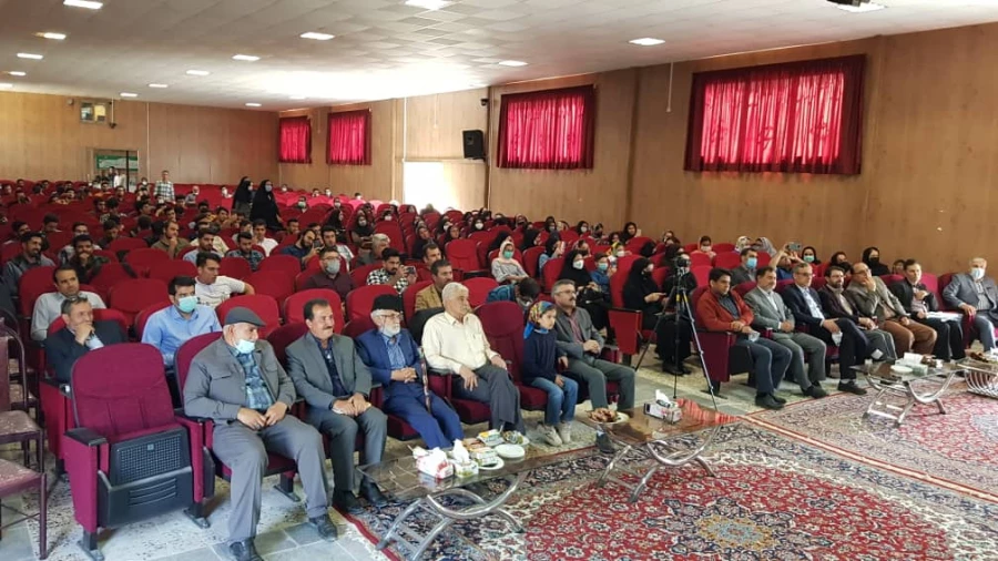 روز پاسداشت زبان فارسی و برزگداشت حکیم ابوالقاسم فردوسی در پردیس امام محمد باقر (ع) 2