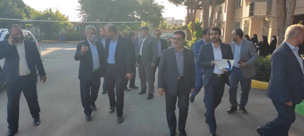 بازدید دکتر الماسی معاون وزیر آموزش و پرورش  و دکتر  رخشانی مهر مدیرکل نوسازی مدارس کشور از دانشگاه  8