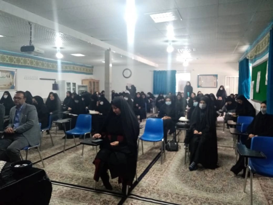 برنامه سخنرانی با موضوع اندیشه امام خمینی به مناسبت 14خرداد سالروز ارتحال امام خمینی (ره) در پردیس امام جعفر صادق (ع) 2