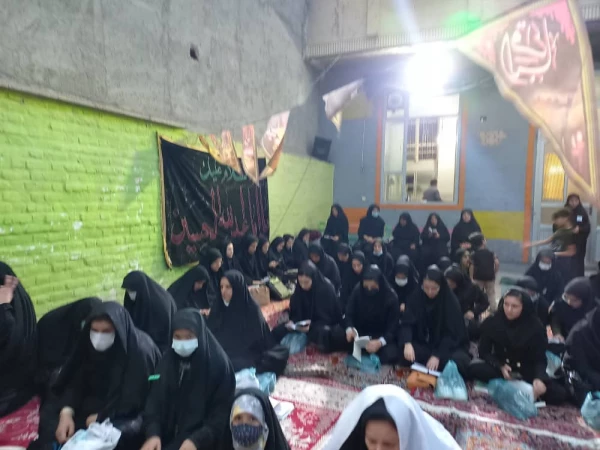 حضور دانشجو معلمان  خواهر در مراسم سوم ماه محرم (حسینیه هاشمی) 2