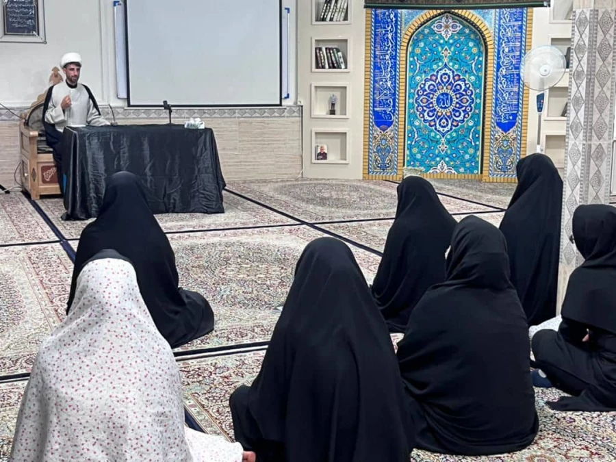 مراسم زیارت عاشورا ومداحی پردیس امام جعفر صادق (ع)  2