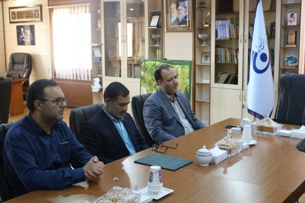 بازدید ریاست دانشگاه فرهنگیان به مناسبت روز خبرنگاراز صدا و سیمای استان خراسان شمالی در سال 1401  3