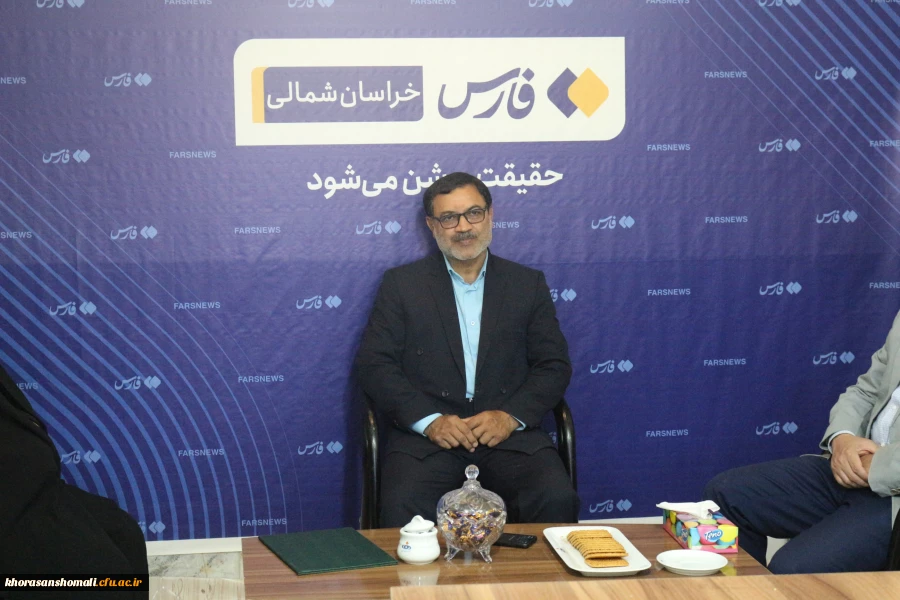 حضور  ریاست دانشگاه فرهنگیان به مناسبت روز خبرنگار از (  خبر گذاری فارس  و مهر  )  استان خراسان شمالی در سال 1401  2