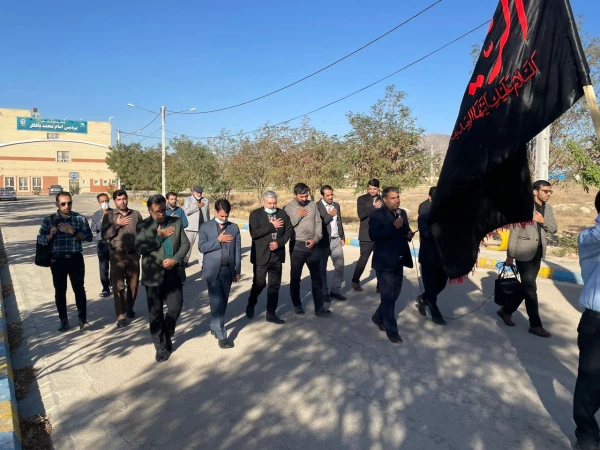 مراسم عزاداری و سوگواری حضرت اباعبدالله الحسین(ع) در پردیس برادران  2