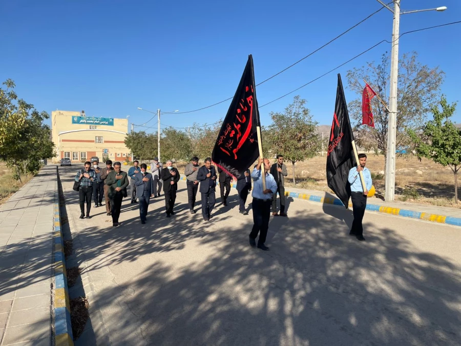 مراسم عزاداری و سوگواری حضرت اباعبدالله الحسین(ع) در پردیس برادران  2